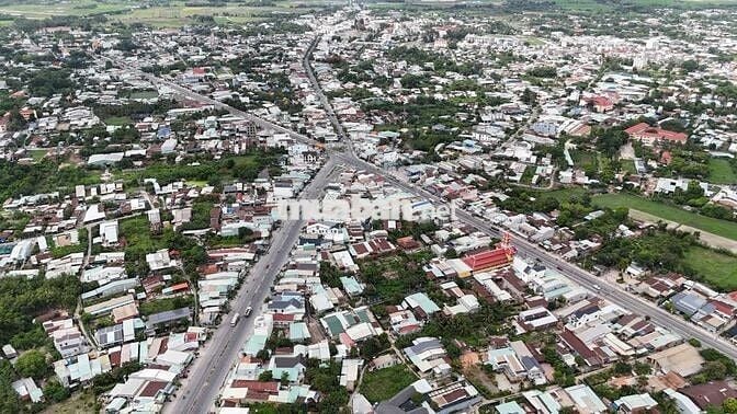 6x26 đất ODT Mặt tiền kinh doanh giá chỉ 750 triệu, sổ riêng, dân đông