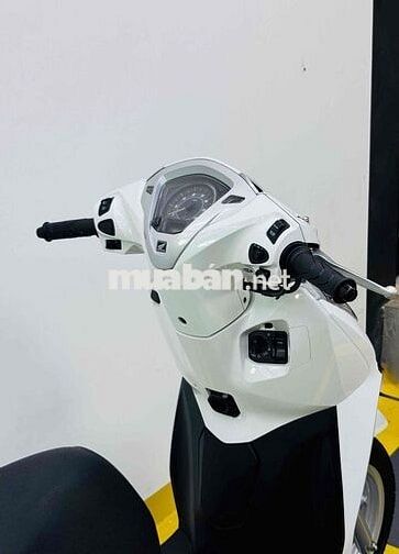 Honda Lead 125 2018 Trắng Tự động