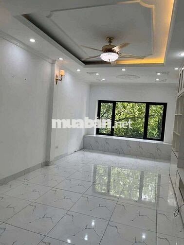CHO THUÊ NHÀ HỒNG TIẾN - BỒ ĐỀ 40M² x 6 TẦNG -3PN-CHỈ 15 TRIỆU/TH