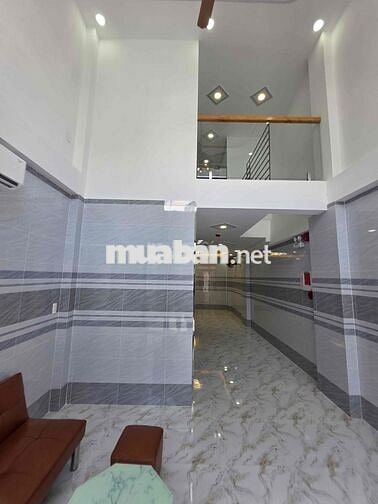 Nhà thang máy thích họp làm chdv có dong tiền