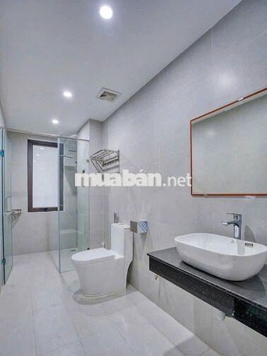 Cho thuê nhà 68 Ngọc Thuỵ 1N1K 50m2