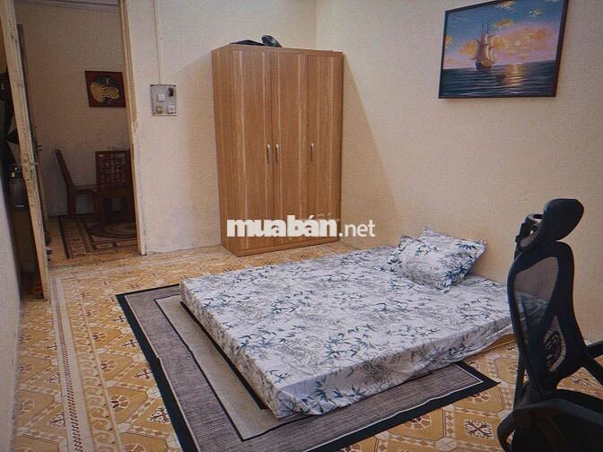 Cho thuê căn hộ 3 PN 74m giá 6500k/tháng, điện nước giá nhà nước