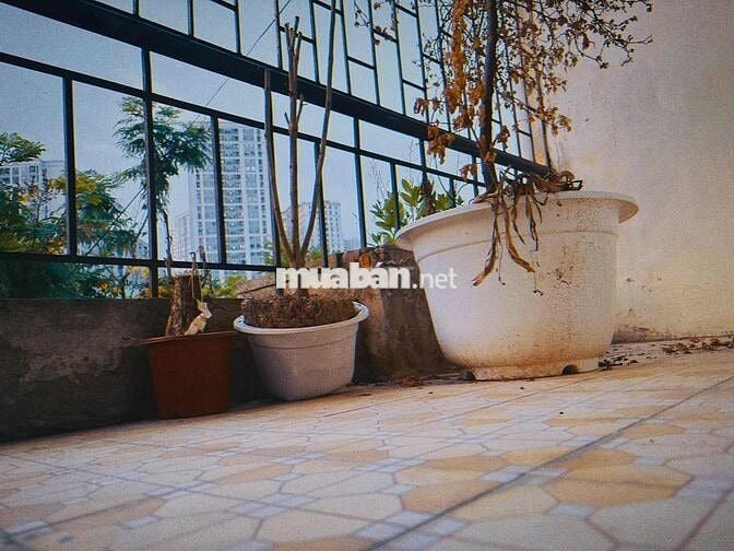 Cho thuê căn hộ 3 PN 74m giá 6500k/tháng, điện nước giá nhà nước