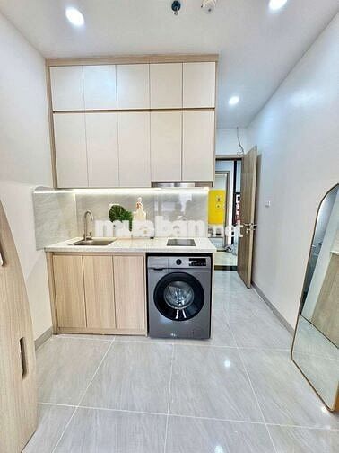 Siêu phẩm CCMN 25m2 Full đồ. ban công, máy giặt riêng tại Hồ Ba Mẫu