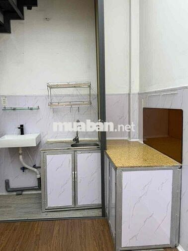 Nhà hẻm xe hơi 4m Trường Chinh gần Nguyễn Hồng Đào, 2 phòng, giá: 6.5