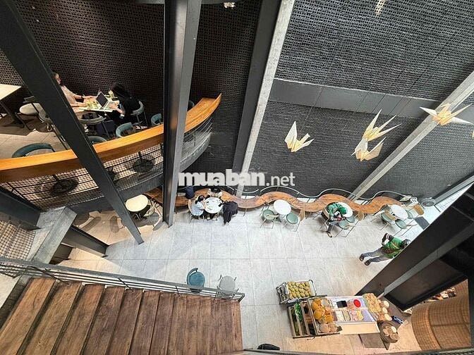 Cho thuê tòa nhà mặt tiền số 176A Trường Sa, quận Bình Thạnh, vị trí t