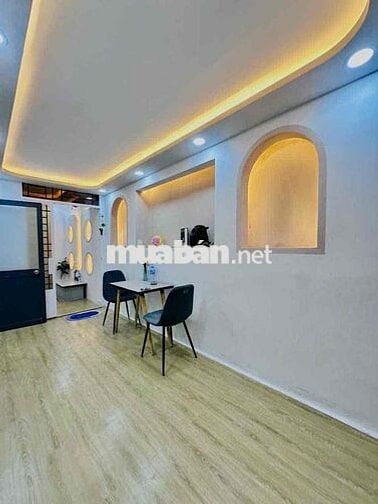 CĂN HỘ 2 PHÒNG NGỦ RỘNG RÃI BAN CÔNG