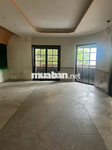 CHO THUÊ MẶT BẰNG KINH DOANH- CC NGUYỄN HUỆ