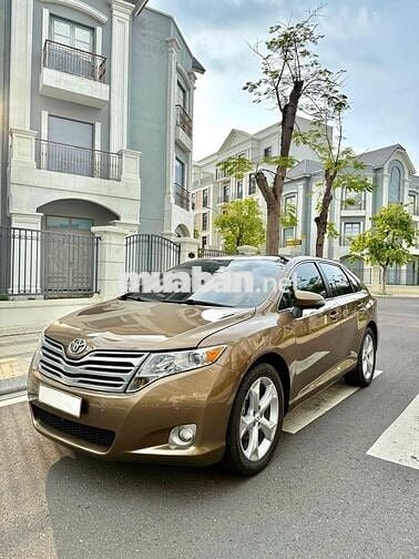 Toyota Venza 3.5 Full đồ, lên thêm đồ chơi 100tr