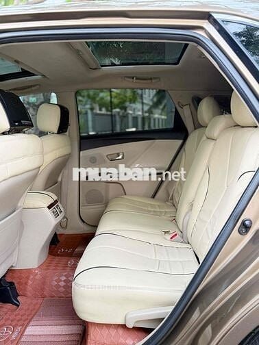 Toyota Venza 3.5 Full đồ, lên thêm đồ chơi 100tr