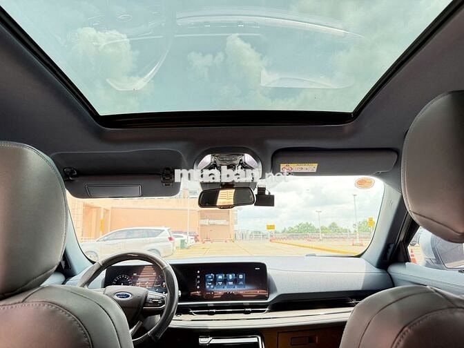Ford Territory Titanium X 2023 48.000km Bạc