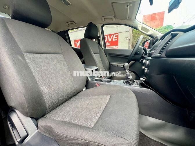 Ford Ranger XLS MT 4X2 2021 Xanh 74765 KM