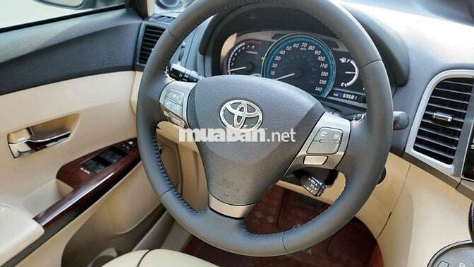Toyota Venza 3.5 Full đồ, lên thêm đồ chơi 100tr