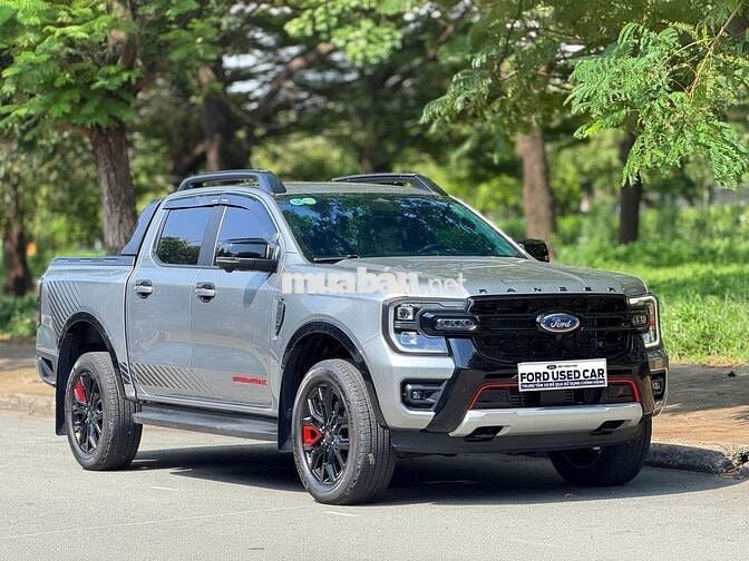 Ford Ranger Stormtrak 2025 Bạc 25.000km