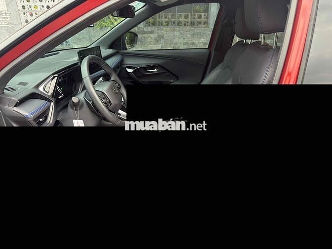 Toyota Yaris Cross 2024 Indonesia Cam/Đen 16000 Km