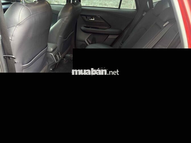 Toyota Yaris Cross 2024 Indonesia Cam/Đen 16000 Km