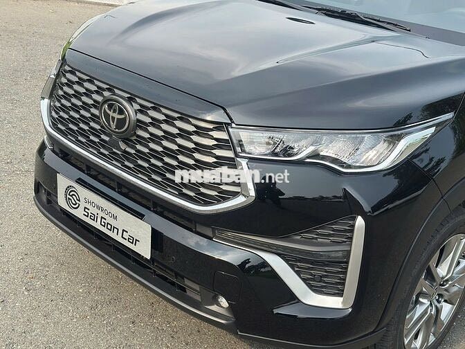 Toyota Innova Cross HEV 2026 Hybrid Đen