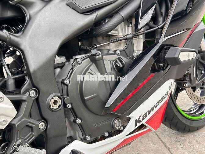 🔥🔥🔥Kawasaki ZX-25R ABS 2021  odo 1300km hú tê tái