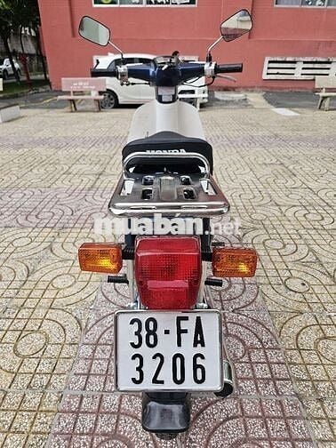 Honda Super Cub 50cc Custom Nhật Bản Tuyệt Đẹp