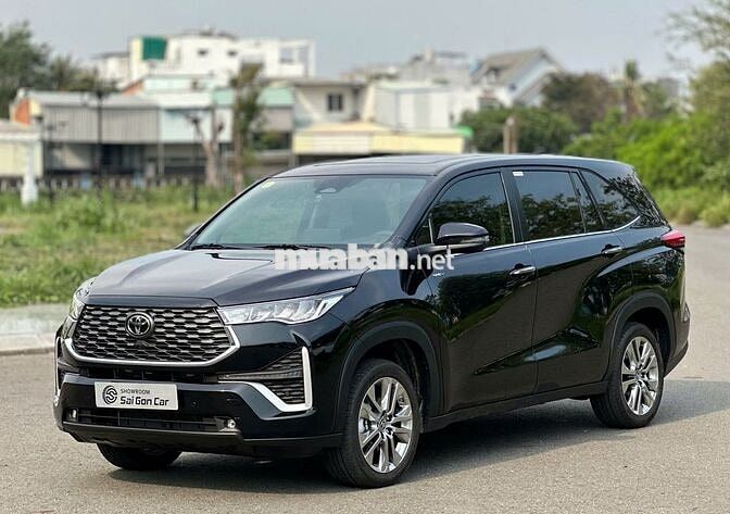 Toyota Innova Cross HEV 2026 Hybrid Đen