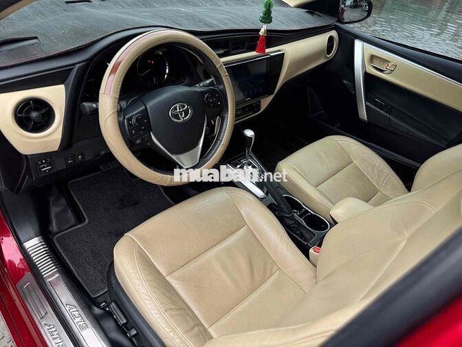 Toyota Altis 1.8E 2020 Đỏ 53.400km