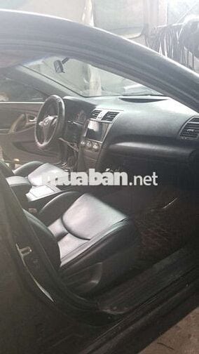 Toyota Camry Xăng màu Đen 5 chỗ