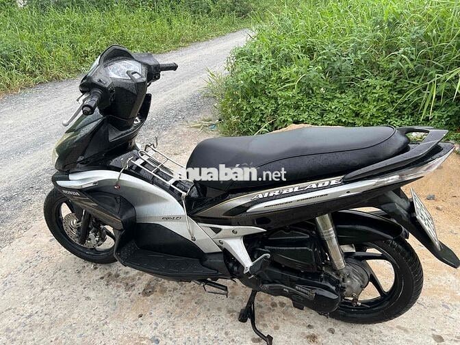 Honda Air Blade 110 FI Đen Zin êm ngon