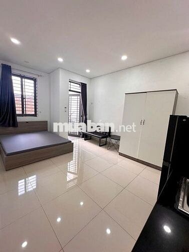 CHO THUÊ PHÒNG BANCOL, HẺM OTO TẠI THẠCH THỊ THANH Q1