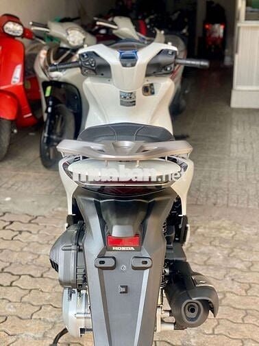 Honda SH 125i CBS 2022 chạy ít 6.900 Km