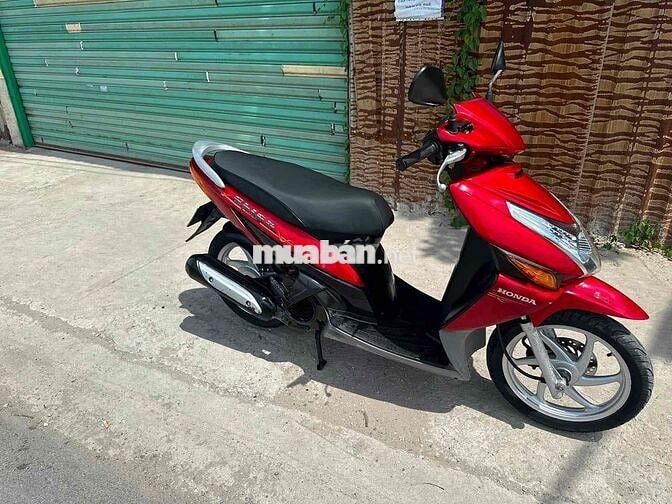 Honda Click 2011 màu Đỏ