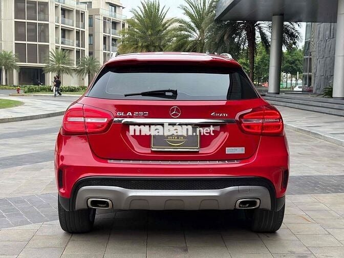Mercedes GLA250 4Matic sx 2015 đẹp 99% ko tì vết