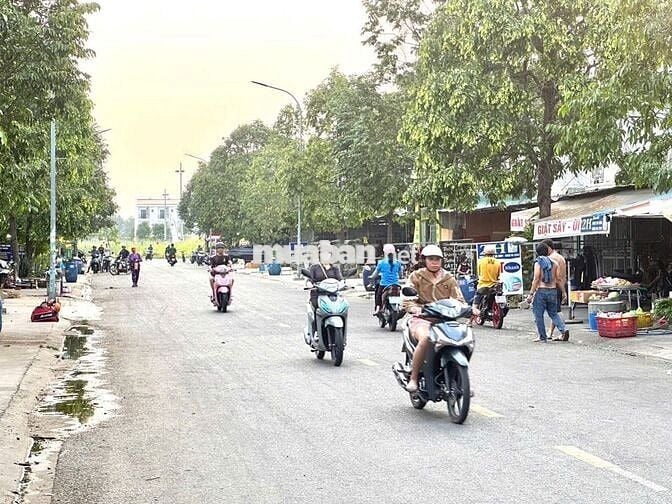 CHỦ GỬI ĐẤT BÁN KCN MỸ PHƯỚC 3 DIỆN TÍCH LỚN 360M2/ ĐẦU TƯ GIÁ 810TR