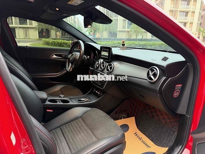 Mercedes GLA250 4Matic sx 2015 đẹp 99% ko tì vết
