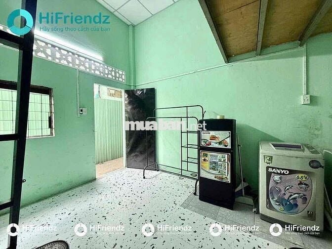 PHÒNG TRỌ GIÁ RẺ - DẮT XE VÔ NHÀ - RỘNG - GÁC CAO - GẦN AEON BÌNH TÂN