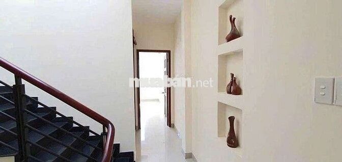 CHO THUÊ NHÀ H3G, 1 XET, NGUYỄN TRÃI Q.1