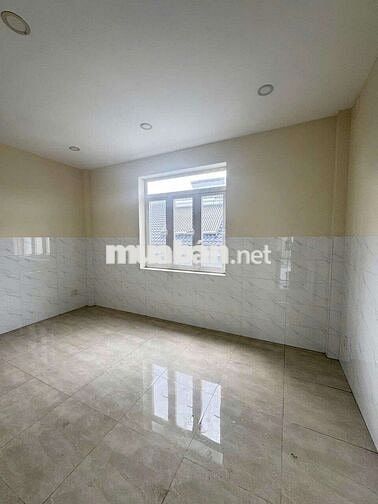 Cho thuê nhà mặt tiền Lê Bôi, P7,Q8 4.5x19m 4 tấm 4 phong kinh doanh