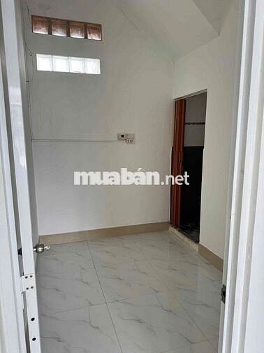 🏠Nhà cho thuê nguyên căn hẻm 127 đường Mễ Cốc phường 15 quận 8.  +Diện