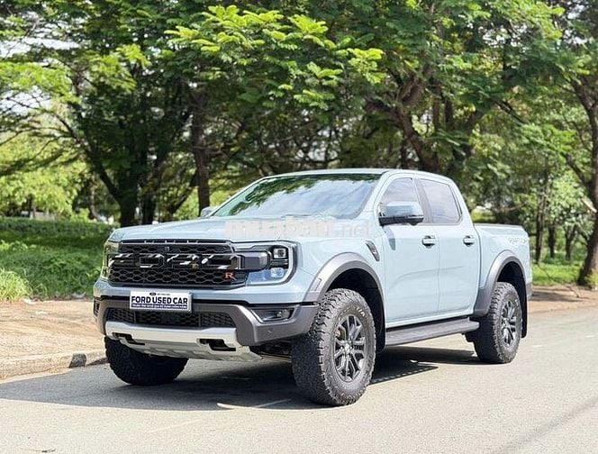 Ford Raptor 2025 Xám 33.000 KM