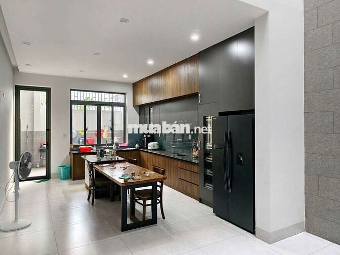 Chính chủ bán biệt thự 2 mặt tiền Bùi Văn Hòa 7.8mx63m thương lượng