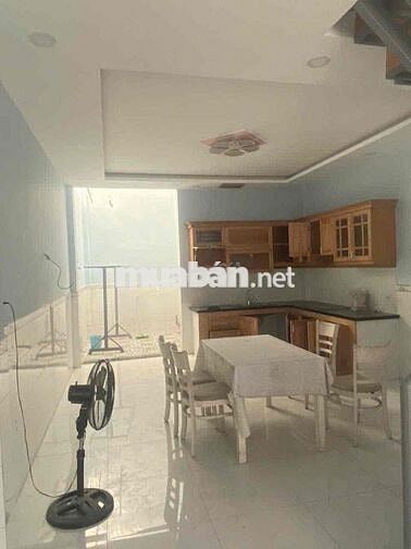 cho thuê nhà 1/ Cộng Hoà Phường 14 Quận Tân Bình