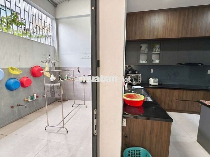 Chính chủ bán biệt thự 2 mặt tiền Bùi Văn Hòa 7.8mx63m thương lượng