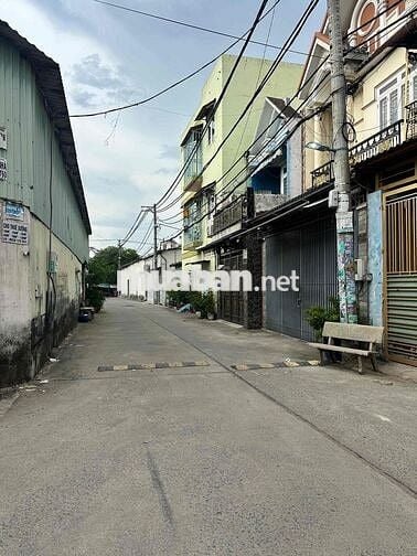 𝐂𝐇𝐎 𝐓𝐇𝐔𝐄̂ 𝐊𝐇𝐎 Bình Tân, 300m2, 15 triệu