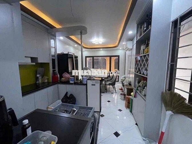GIÁ 10 Ty 8 SIÊU PHẨM CỔ NHUẾ – NHÀ MỚI THANG MÁY – LÔ GÓC – Ô TÔ TRÁN