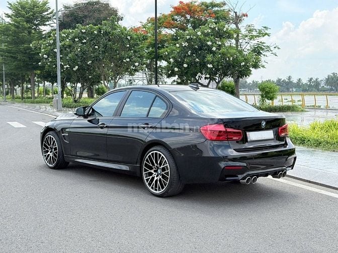 Bán xe BMW 320i LCi ( Full đồ chơi M.sport ), sản xuất 2016 mới đẹp