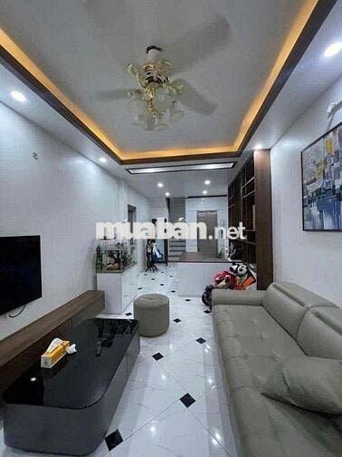 GIÁ 10 Ty 8 SIÊU PHẨM CỔ NHUẾ – NHÀ MỚI THANG MÁY – LÔ GÓC – Ô TÔ TRÁN