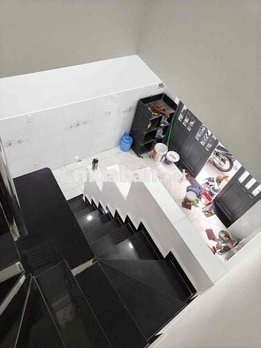 NHÀ 2 LẦu TÔ NGỌC VÂN GIÁP GÒ VẤP 3PN GIÁ 6 TRIỆU
