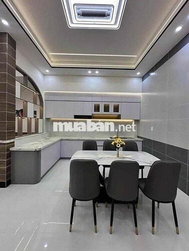 Nhà lầu sổ riêng, mới xây xong, ngay cuối Đồng Khởi đi vào