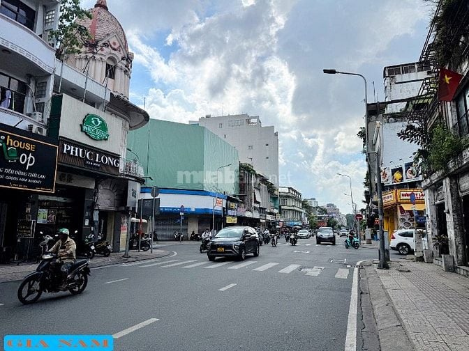 BÁN NHÀ MẶT TIỀN KINH DOANH : 194 TRẦN HƯNG ĐẠO - P. 11 - Q. 5 - TPHCM