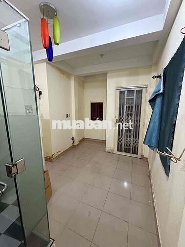 chính chủ cho thuê 3l, 2PN,2WC, 1 sân thượng