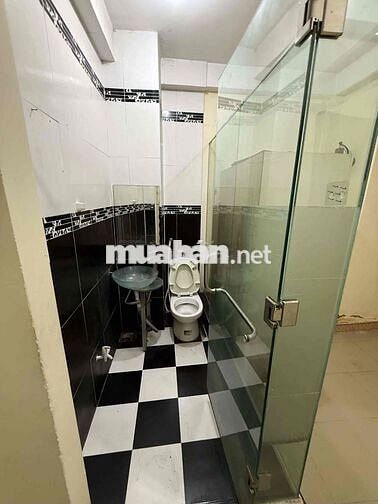 chính chủ cho thuê 3l, 2PN,2WC, 1 sân thượng